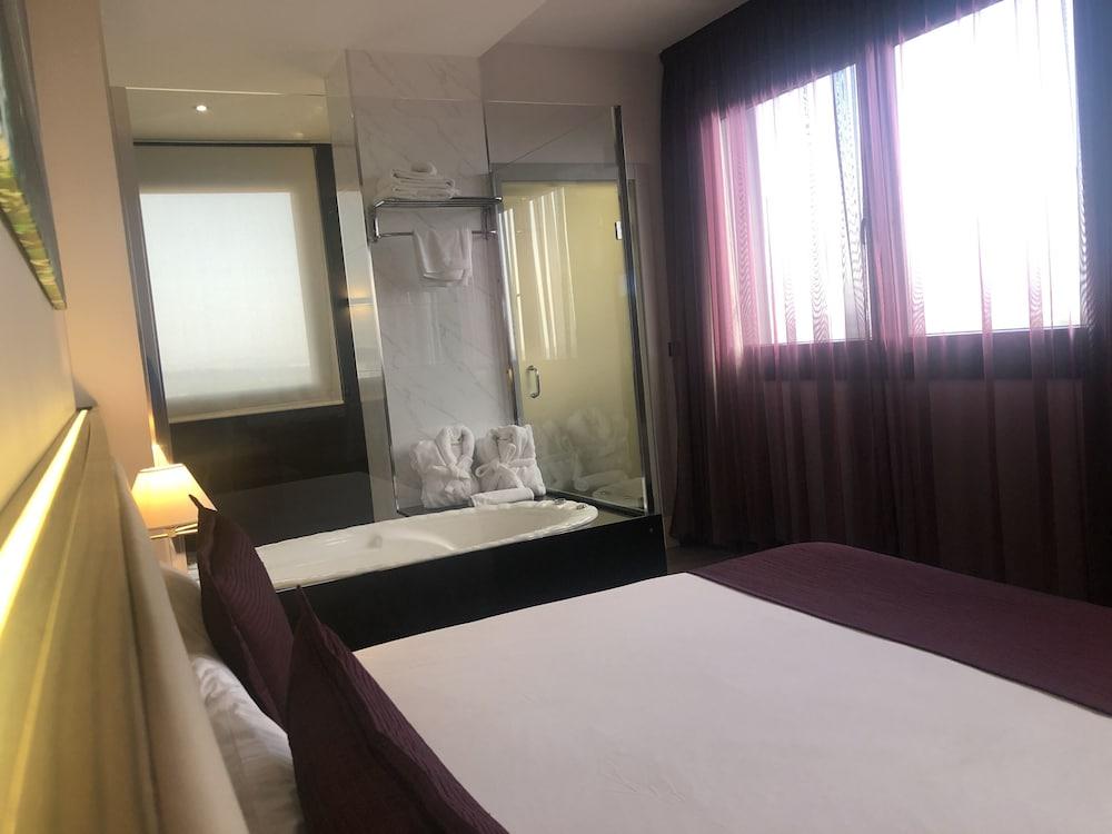 Dna Monse Hotel Spa & Golf Τορεβιέχα Εξωτερικό φωτογραφία
